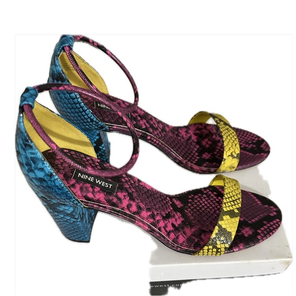Nine West Yellow multi color texture pumps - Picture 1 of 5